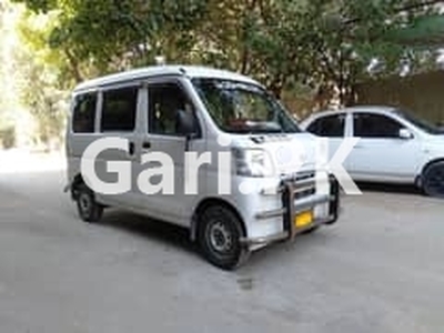 Daihatsu Hijet 2013 for Sale in North Karachi