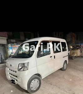 Daihatsu Hijet Special 2016 for Sale in Islamabad
