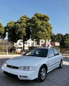 Honda Accord EX 1995 for Sale in Islamabad