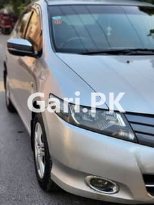 Honda City IVTEC 2012 for Sale in Samanabad