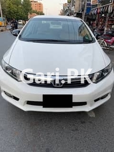 Honda Civic Prosmetic 2015 for Sale in Sargodha Road