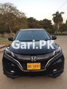 Honda Vezel 2014 for Sale in Bahadurabad