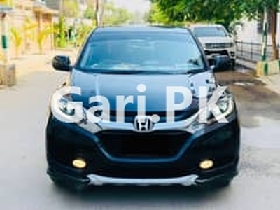 Honda Vezel 2014 for Sale in Bahadurabad