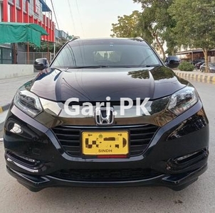 Honda Vezel Hybrid Z Sensing 2017 for Sale in Karachi