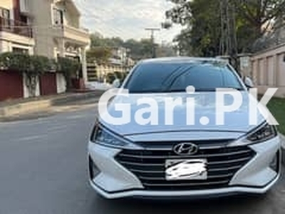 Hyundai Elantra 2021 for Sale in Shadman 1