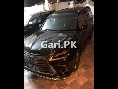 Lexus LX Series LX570 2016 for Sale in Lahore