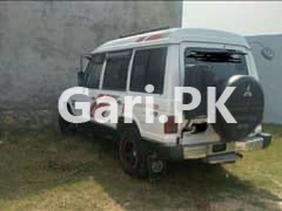 Mitsubishi Pajero 1987 for Sale in Cantt
