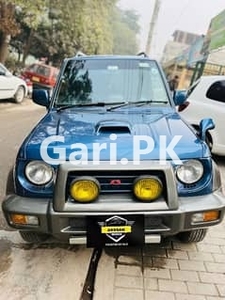 Mitsubishi Pajero 1998 for Sale in Bahria Town