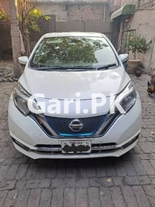 Nissan Note 2017 for Sale in Bakhtey Wala