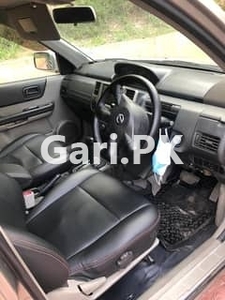 Nissan X Trail 2005 for Sale in New Lalazar