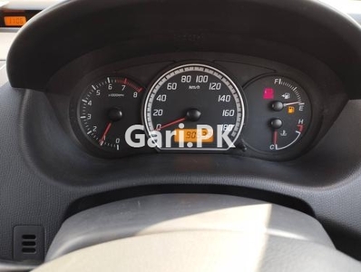 Suzuki Swift DLX 1.3 Navigation 2013 for Sale in Islamabad
