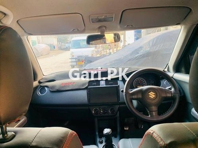 Suzuki Swift DLX 1.3 Navigation 2015 for Sale in Karachi
