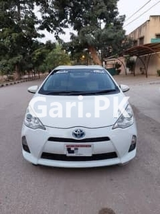 Toyota Aqua 2014 for Sale in Khalid Bin Walid Road