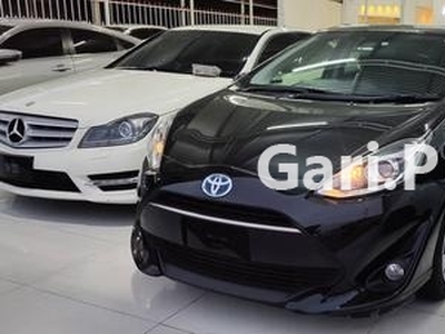 Toyota Aqua S 2018 for Sale in Peshawar