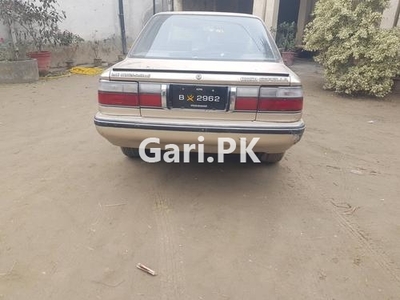 Toyota Corolla 1988 for Sale in Charsadda