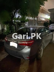 Toyota Corolla Altis CVT-i 1.8 2014 for Sale in Karachi