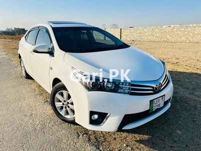 Toyota Corolla Altis Grande CVT-i 1.8 2015 for Sale in Multan