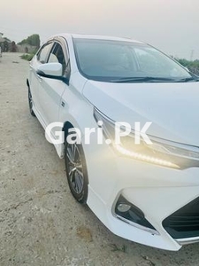 Toyota Corolla Altis Grande X CVT-i 1.8 Beige Interior 2020 for Sale in Gujranwala