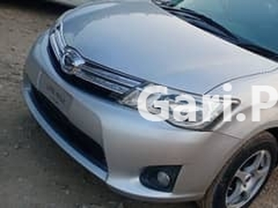Toyota Corolla Axio 2012 for Sale in Ring Road