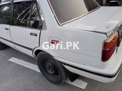 Toyota Corolla GL Saloon 1986 for Sale in Abbottabad