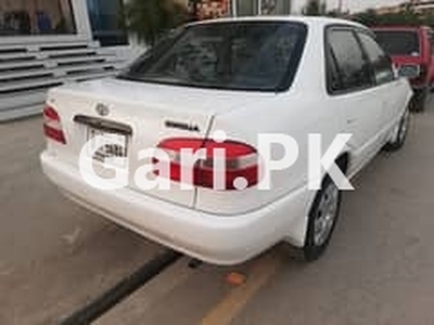 Toyota Corolla GLI 1998 for Sale in Peshawar