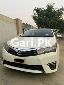 Toyota Corolla GLI 2016 for Sale in Gulshan-e-Maymar