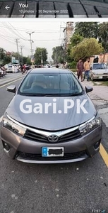 Toyota Corolla GLI 2016 for Sale in Saddar