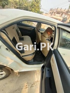 Toyota Corolla GLi Automatic 1.3 VVTi 2014 for Sale in Lahore