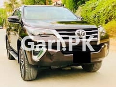 Toyota Fortuner 2018 for Sale in Bahadurabad