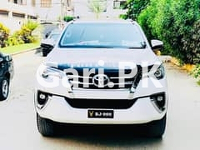 Toyota Fortuner 2018 for Sale in Bahadurabad