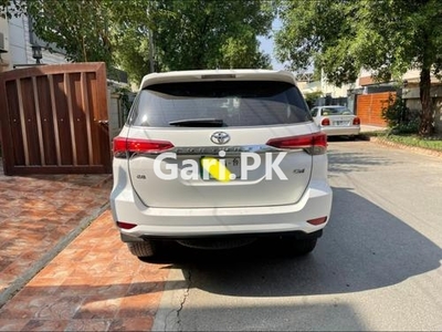 Toyota Fortuner 2.8 Sigma 4 2019 for Sale in Lahore