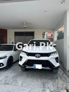 Toyota Fortuner Legender 2023 for Sale in Islamabad