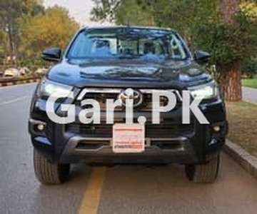 Toyota Hilux 2023 for Sale in F-10 Markaz