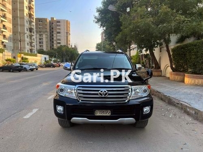 Toyota Land Cruiser AX 2015 for Sale in Karachi
