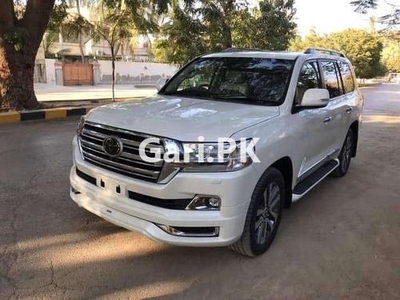 Toyota Land Cruiser ZX 2023 for Sale in Lahore