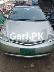 Toyota Prius 2006 for Sale in Cantt
