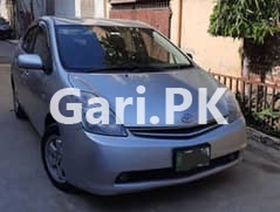 Toyota Prius 2007 for Sale in Bund Road