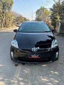 Toyota Prius 2009 for Sale in Johar Town