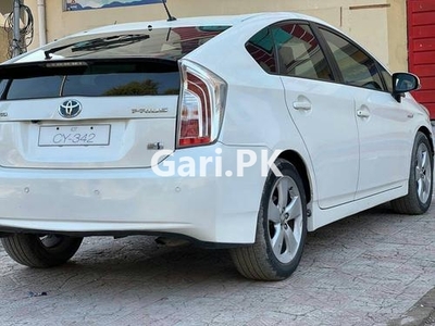 Toyota Prius G Touring Selection Leather Package 1.8 2012 for Sale in Islamabad