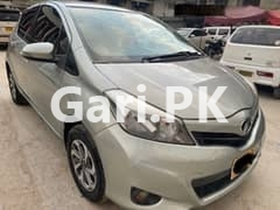 Toyota Vitz 2013 for Sale in Clifton