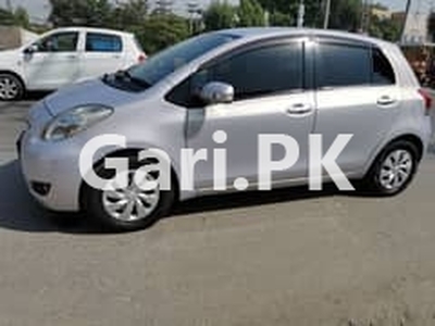 Toyota Vitz 2013 for Sale in Faisalabad