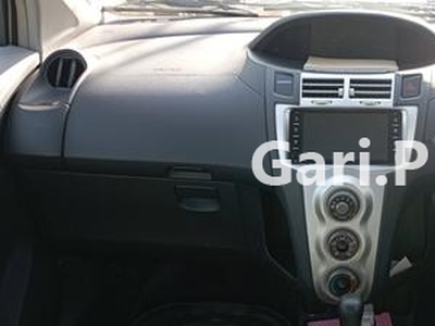 Toyota Vitz F 1.0 2006 for Sale in Islamabad