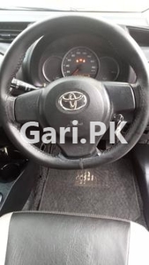 Toyota Vitz F 1.0 2013 for Sale in Gujranwala
