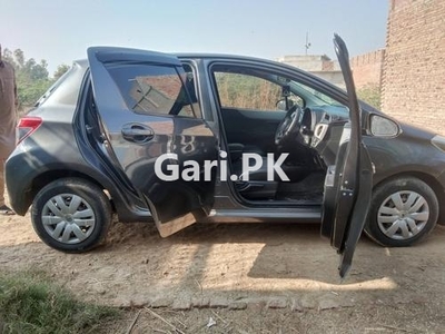 Toyota Vitz F 1.0 2017 for Sale in Faisalabad