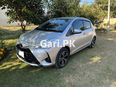 Toyota Vitz F M Package 1.0 2018 for Sale in Sialkot