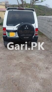 Mitsubishi Pajero Mini 1997 for Sale in Islamabad