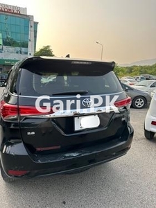 Toyota Fortuner 2.8 Sigma 4 2018 for Sale in Islamabad