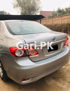 Toyota Corolla GLi Automatic Limited Edition 1.6 VVTi 2014 for Sale in Lahore