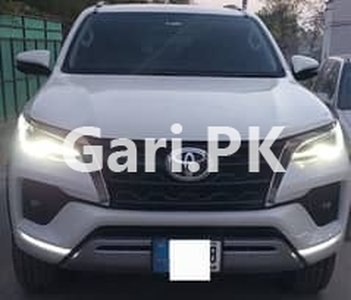 Toyota Fortuner V 2021 for Sale in Islamabad