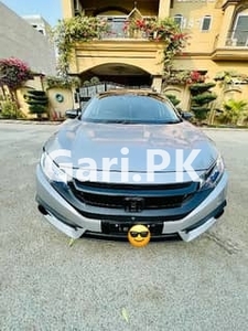 Honda Civic Oriel 2018 for Sale in Mian Channu